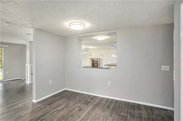 Building Photo - 1109 E Boyer St