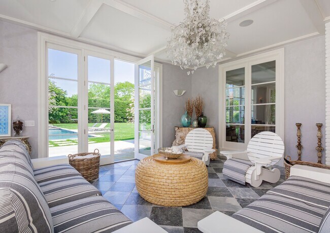 Building Photo - 59 First Neck Lane