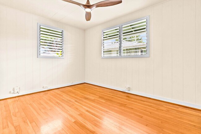 Building Photo - Charming 2/1 Cottage on a Quiet Lane in Ka...