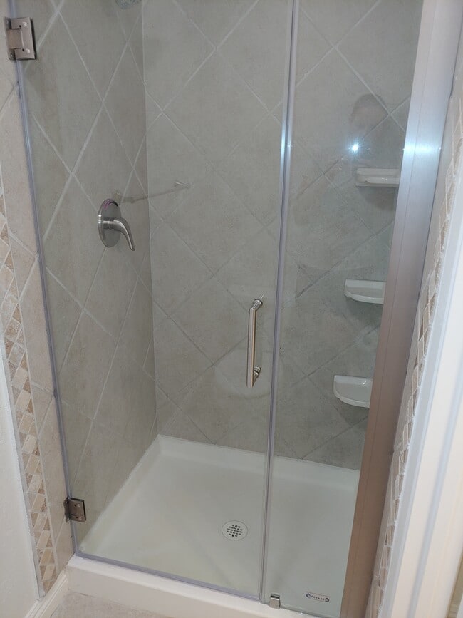 Building Photo - 3700 Dean Dr