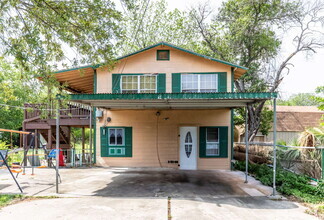 Building Photo - 134 Cheyenne Ave