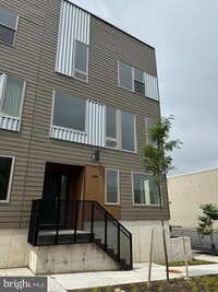 Building Photo - 3000 Riseview Ln