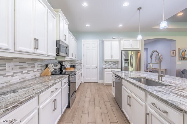 Building Photo - 14717 Leeward Dr