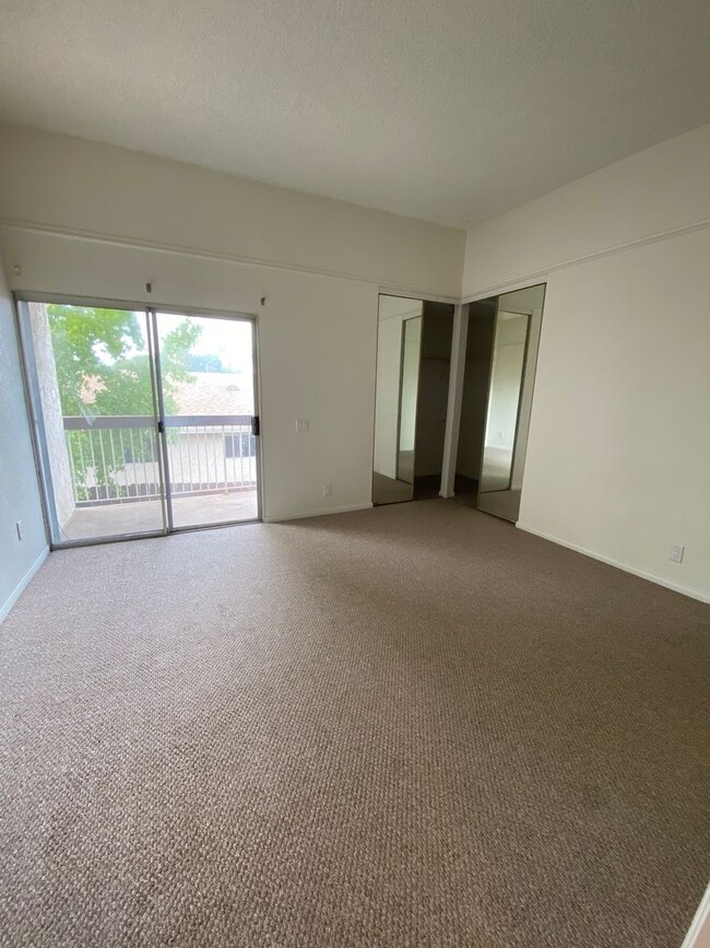 Building Photo - Townhome 2 Bed/1.5 Bath for Rent at Colony Park!