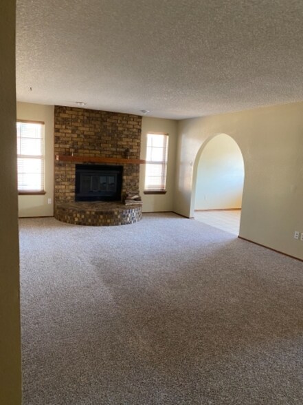 Building Photo - 3617 Tom Watson Dr