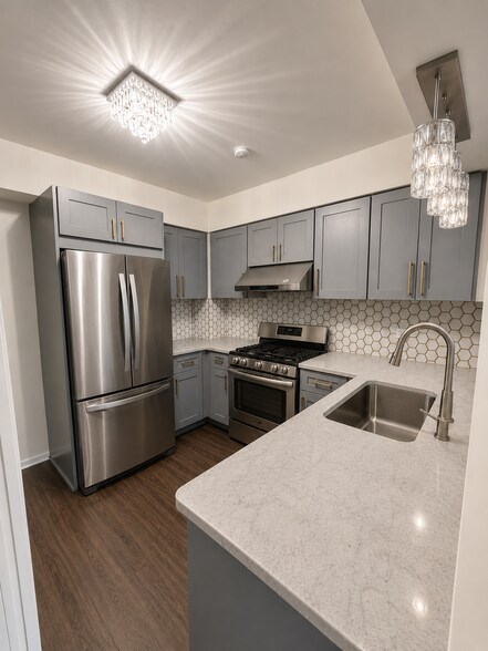 Building Photo - 43584 Yorkville Dr