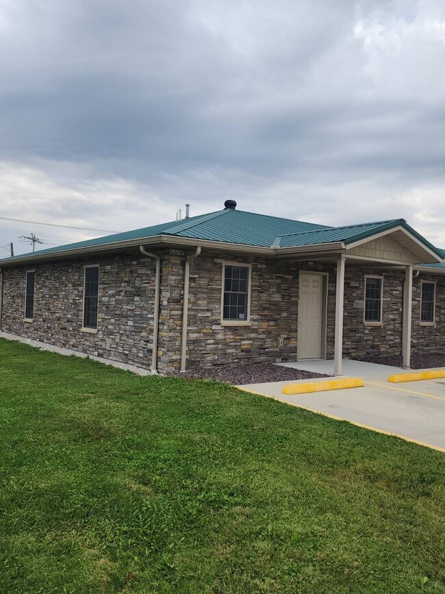 Building Photo - 109 S Washington St