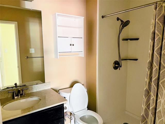 Building Photo - 1616 Bluebird Dr