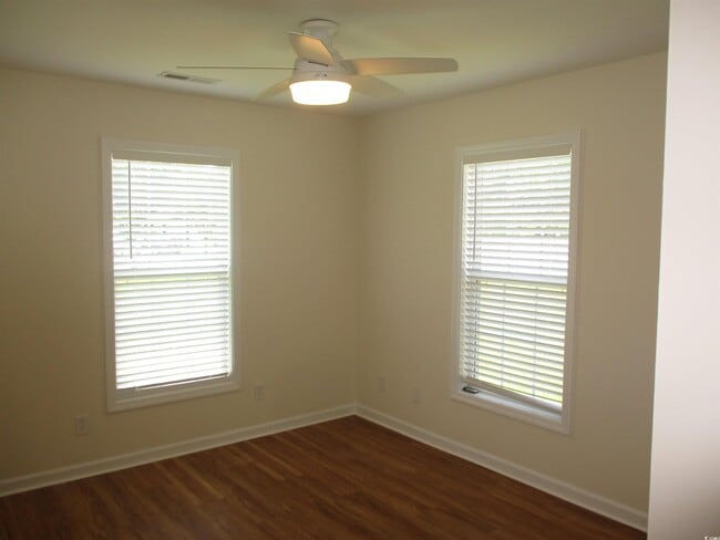 Building Photo - 483 Wallingford Cir