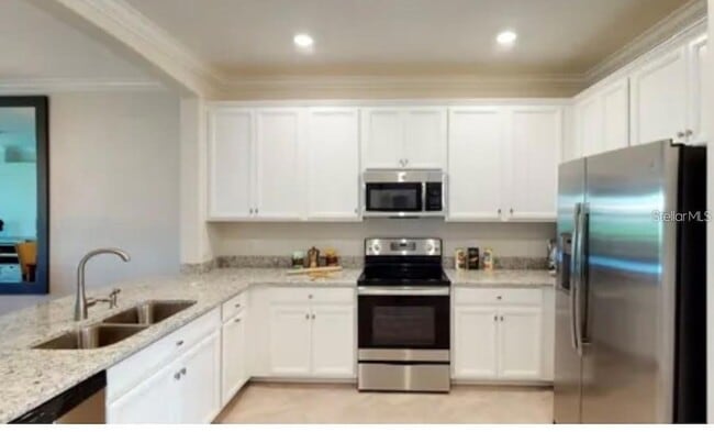 Building Photo - 8883 St Kitts Cir