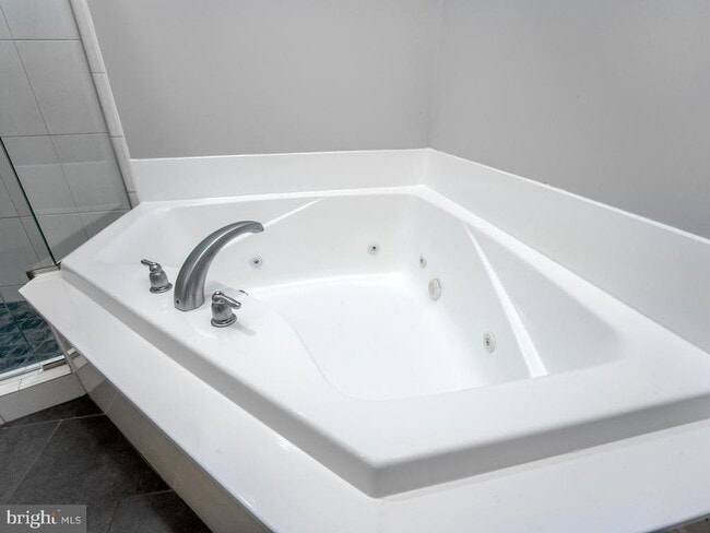 Building Photo - 1458 Highfield Ct