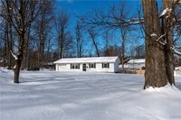 Building Photo - 57 Beechwood Rd