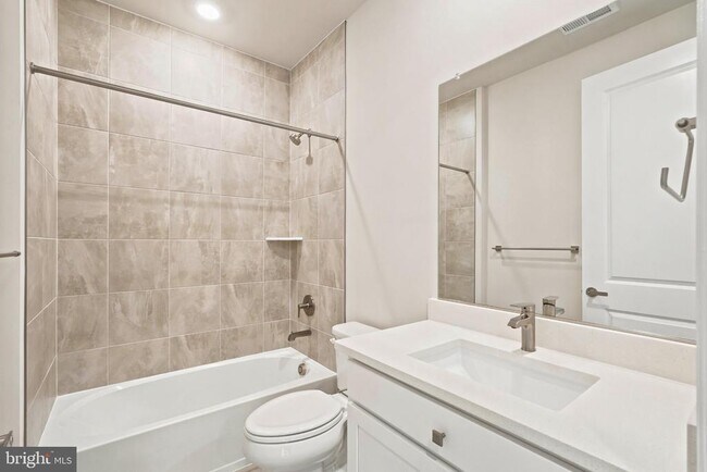 Building Photo - 11152 Lanier Farm Lp