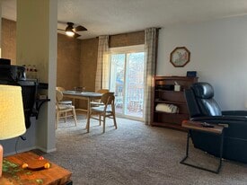 Building Photo - 1205 Centaur Cir