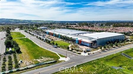 Building Photo - 187 Biome
