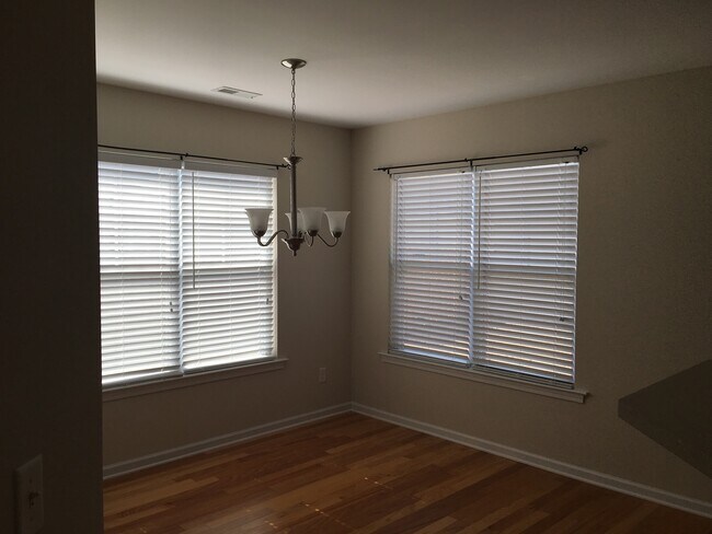 Building Photo - Village at Mariners Pointe