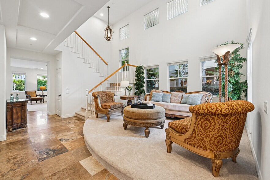 Building Photo - 5032 Amalfi Way