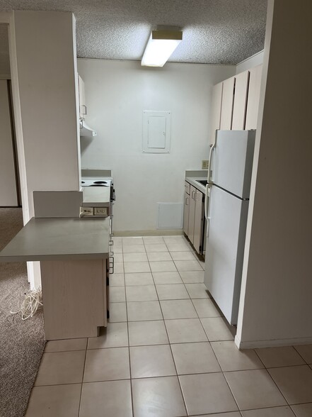Building Photo - 775 Kinalau Pl