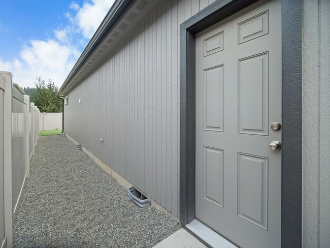 Building Photo - Modern 3BR/2BA Ranch – Living in Spokane