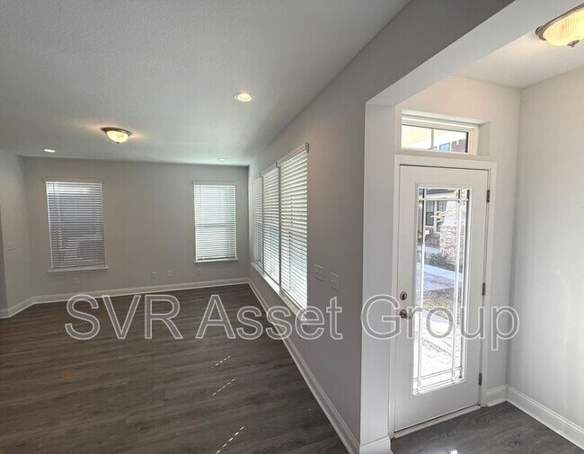 Building Photo - 2970 College St