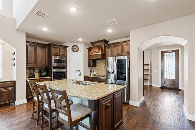 Building Photo - 717 Staghorn St