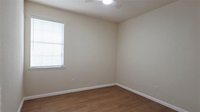 Building Photo - 1204 Riverside Rd