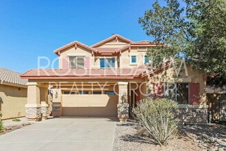 Building Photo - 298 W Dana Dr