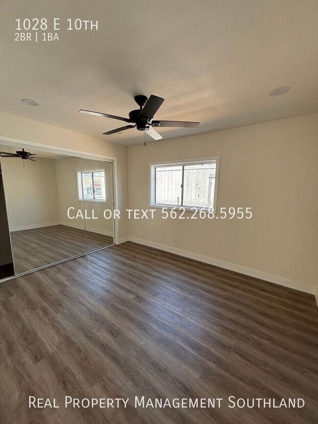 Building Photo - 1028 E 10th-