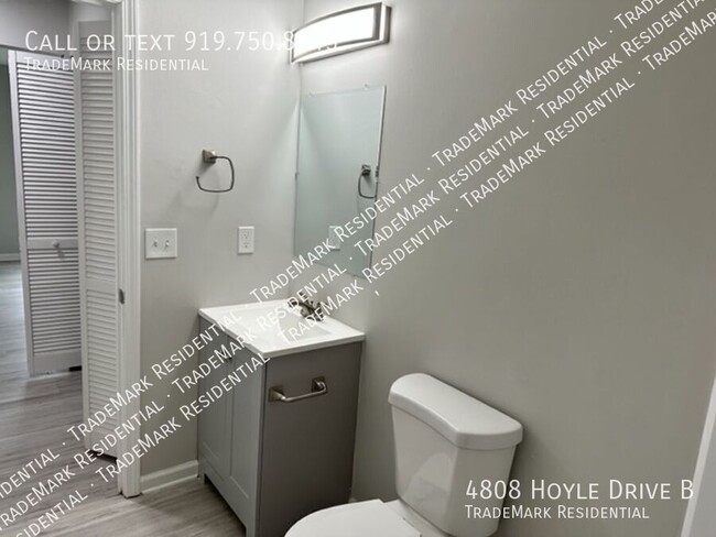 Building Photo - 4808 Hoyle Dr