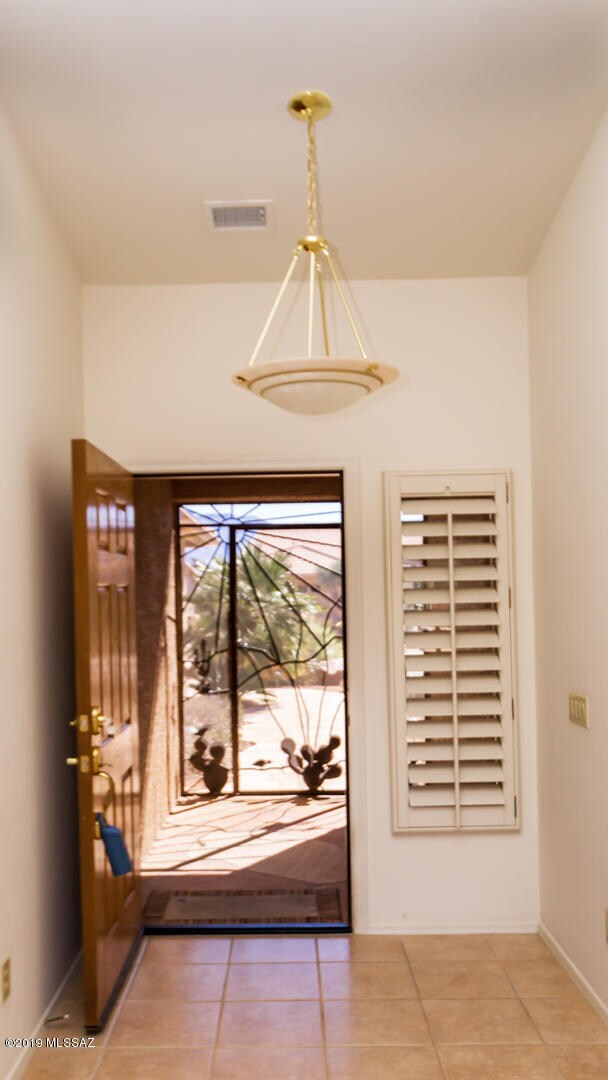 Building Photo - 38006 S Desert Highland Dr