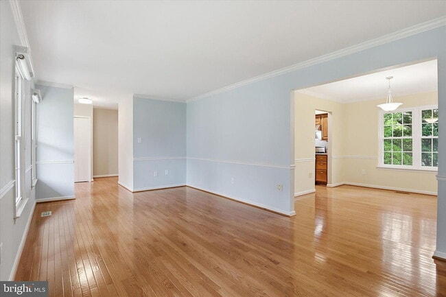 Building Photo - SINGLE FAMILY HOME.