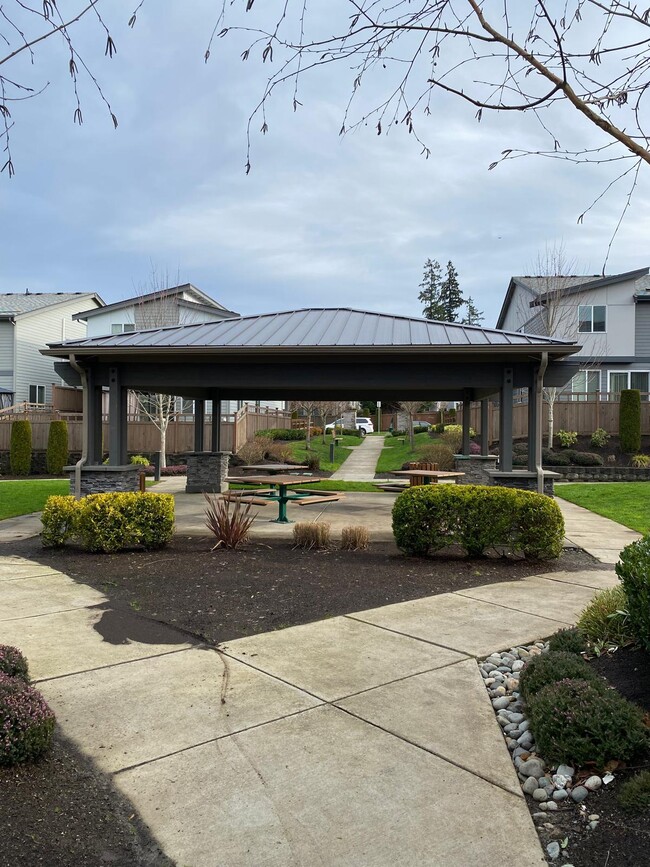 Building Photo - 19310-19336 36 Ave SE