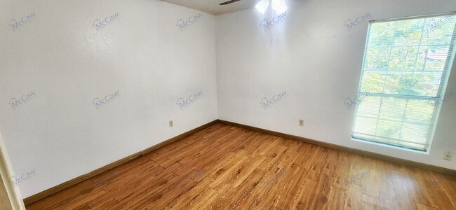 Building Photo - 9479 Olde Towne Row