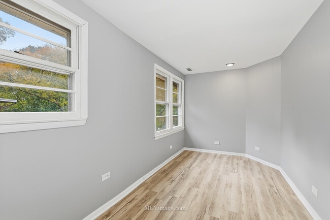 Building Photo - 14714 Ellis Ave