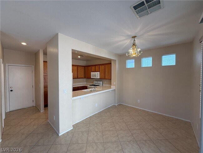 Building Photo - 9552 Delivery Ave