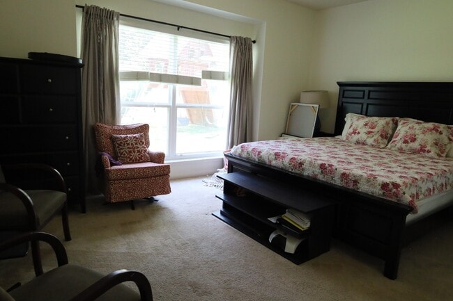 Building Photo - 3223 Autumn Bridge Ln