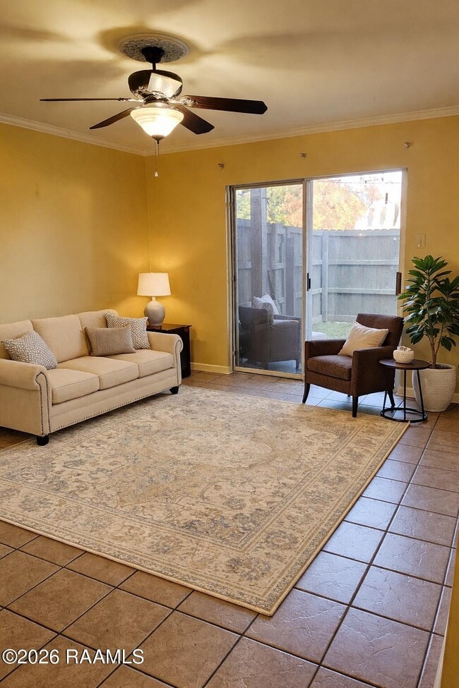 Building Photo - 220 Doucet Rd