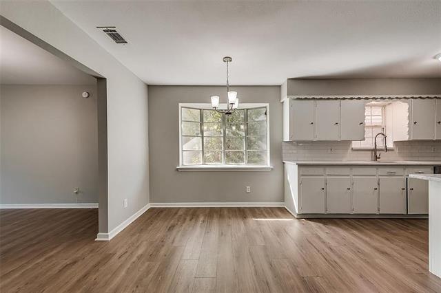 Building Photo - 8423 Cadenza Ln
