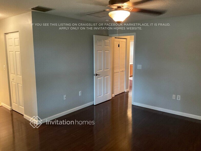 Building Photo - 10406 Pearwood Pl