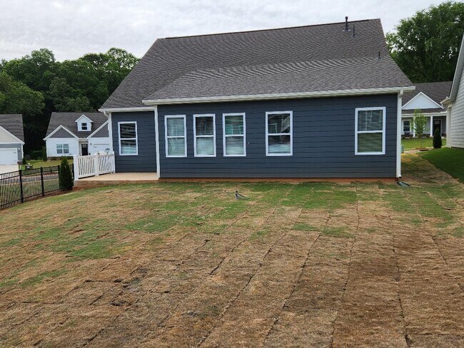 Building Photo - 5126 Helmsworth Dr