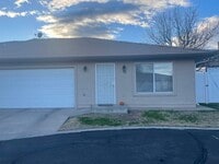 Building Photo - 258 S 200 W