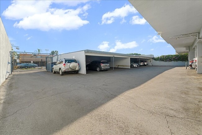 Building Photo - 21722 Roscoe Blvd