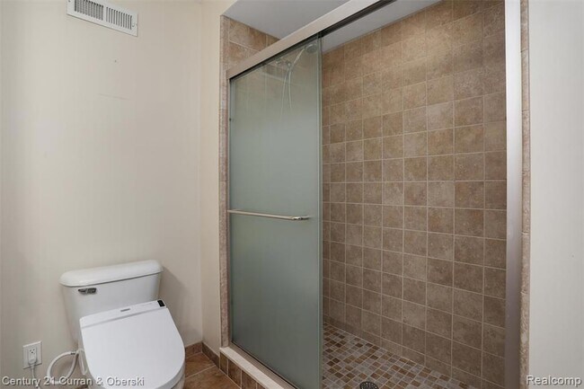 Building Photo - 41656 Steinbeck Glen