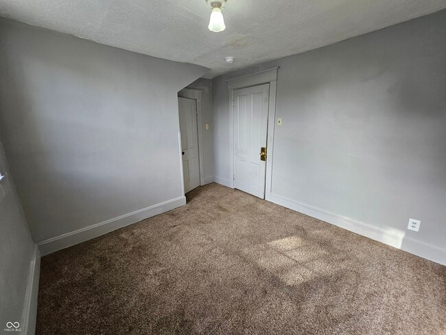 Building Photo - 1801 S Luick Ave