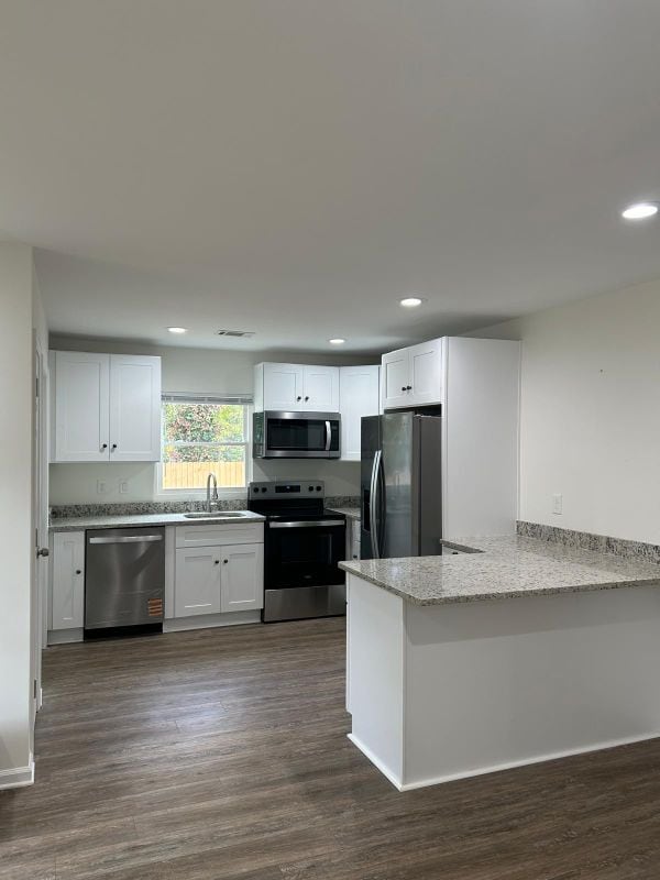 Building Photo - 375 Lincoln St SW