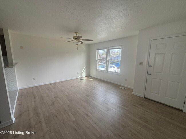 Building Photo - 8409 Damascus Cir