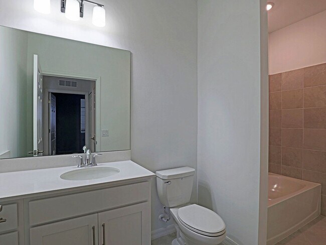 Building Photo - Babcock Ranch 43997-1843