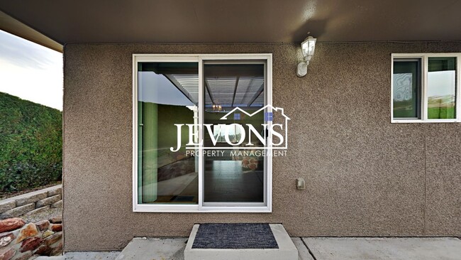 Building Photo - 209 N 72nd Ave