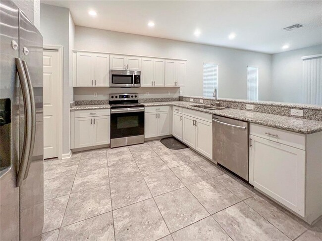 Building Photo - 1093 Grantham Dr