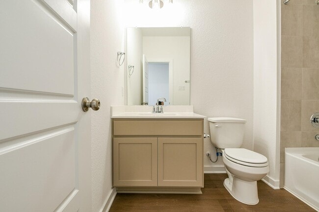 Building Photo - 1642 Birch Wood Dr